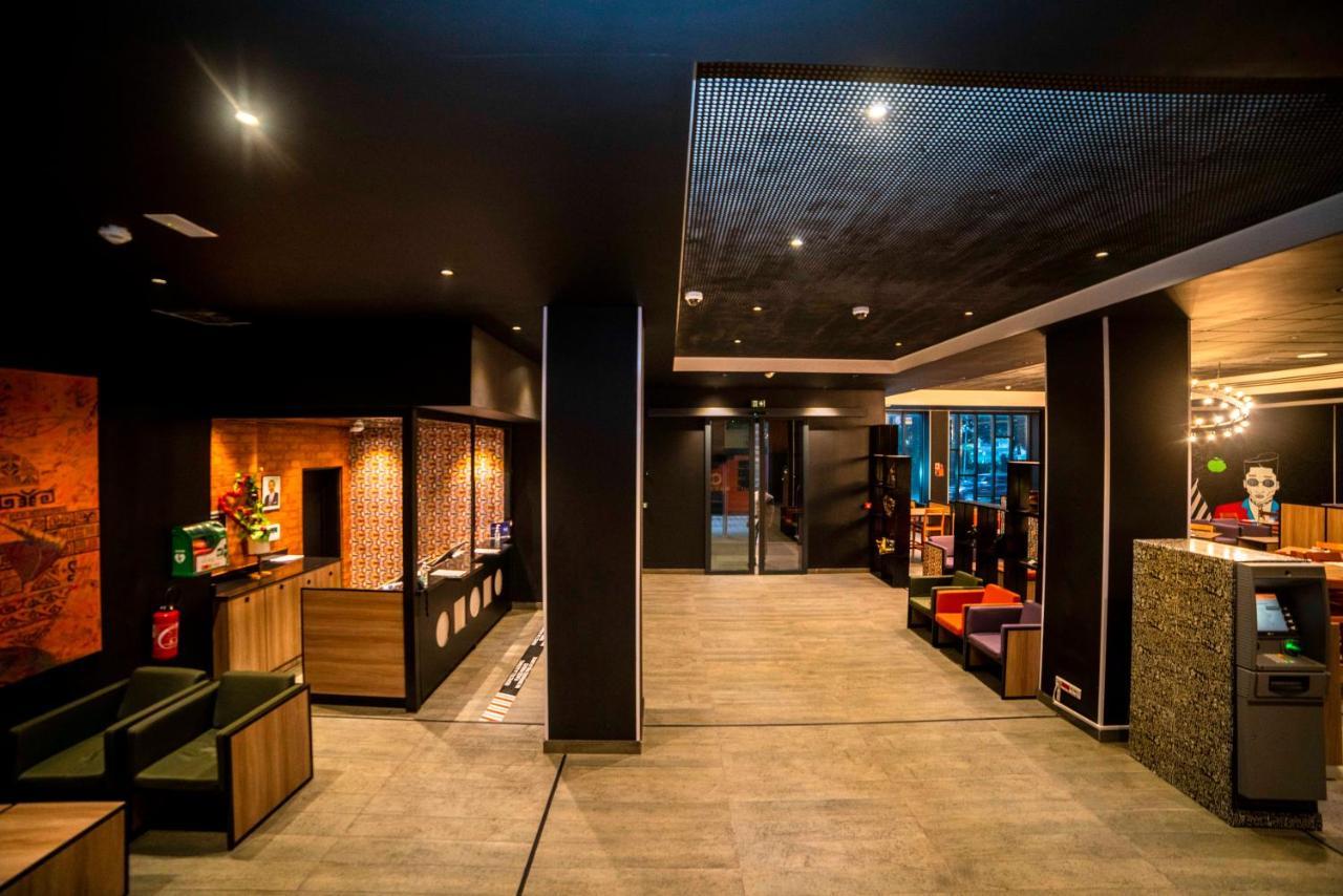 Onomo Hotel דואלה מראה חיצוני תמונה