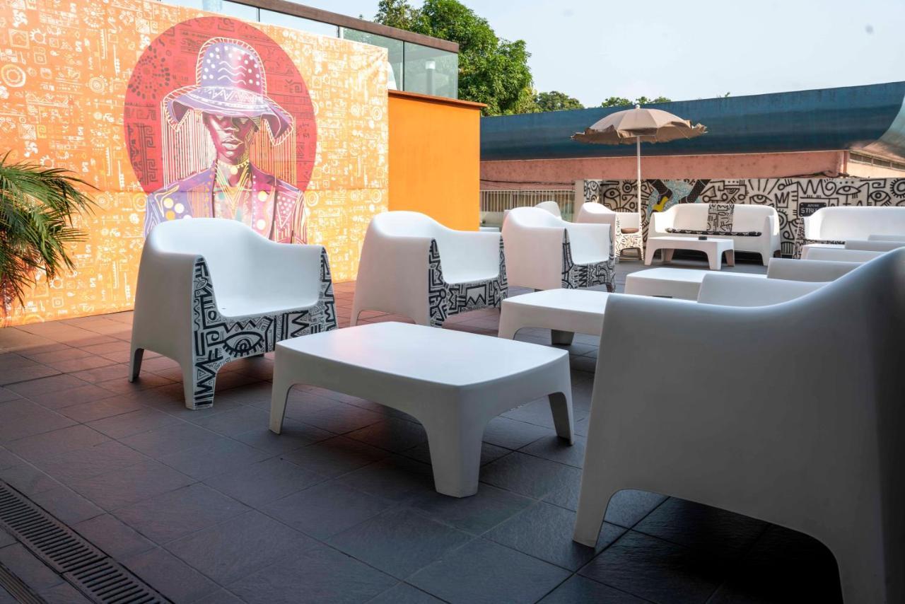 Onomo Hotel דואלה מראה חיצוני תמונה